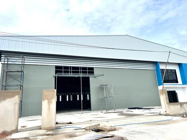 ให้เช่าโกดังหนองบอนแดงบ้านบึงชลบุรี ให้เช่าโกดังหนองบอนแดง1,320 ตารางเมตร พื้นที่สีเหลือง