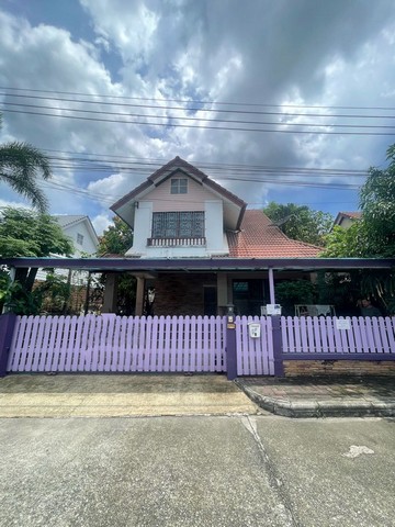 บ้านเดี่ยวมือสองหลังใหญ่ หมู่บ้านคันทรีโฮม 3 ศรีราชา ชลบุรี FP-H01483 