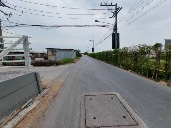 ที่ดินพร้อมสิ่งปลูกสร้าง ติดซอยแก้วบาง ถนนเลียบคลองสอง ตําบลคลองสอง อําเภอคลองหลวง จังหวัดปทุมธานี