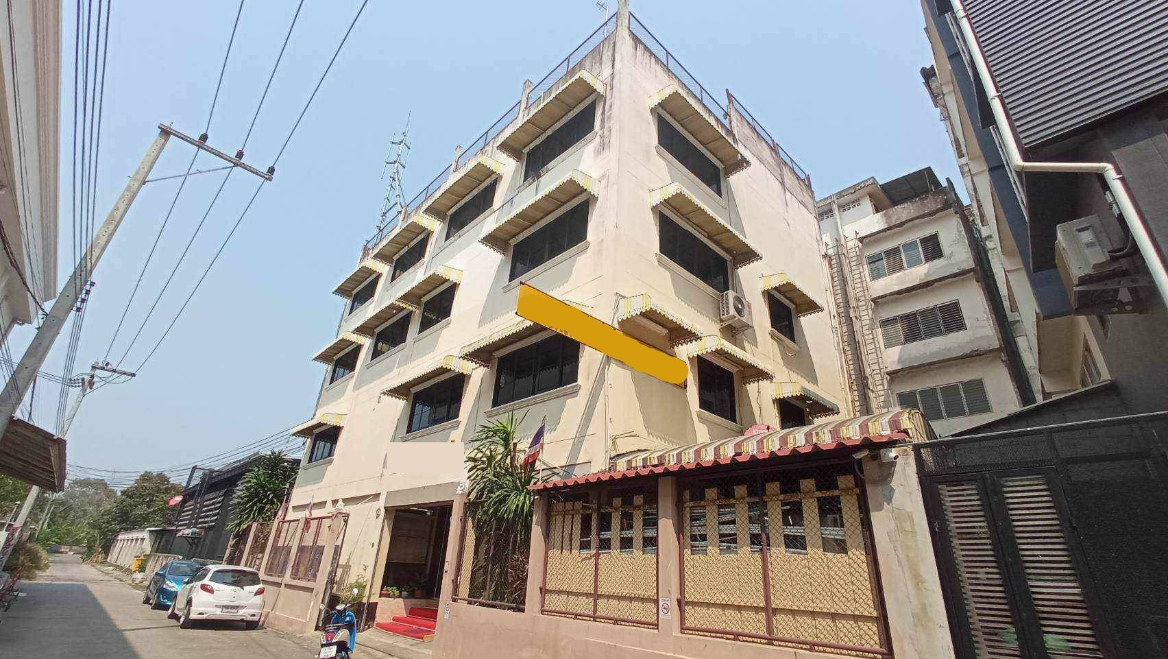 ขายตึกอาคารสำนักงาน4ชั้น 76ว. เหลือ13.5ล. พร้อมผู้เช่าปีละ790,000บ. 12นอน8น้ำ ใกล้เมญ่า Maya นิมมาน ซุปเปอร์ไฮเวย์ ช้างเผือก เมืองเชียงใหม่