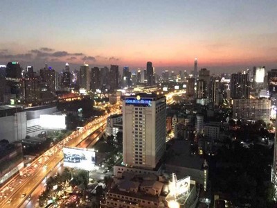 ที่สุดของวิวเมือง! ขายด่วน! คอนโด TC Green Rama 9 ห้องมุม ชั้น 31 แต่งหรูพร้อมอยู่ ใกล้ MRT พระราม 9 