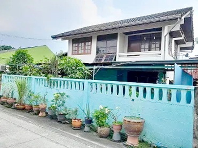 ถ. ราชพฤกษ์-นนทบุรี MRTบางพลู 3 กม.  ให้เช่าบ้านเ 2 ชั้น 4นอน 50ตร.วา.  ถ.บางกรวย-ไทรน้อย