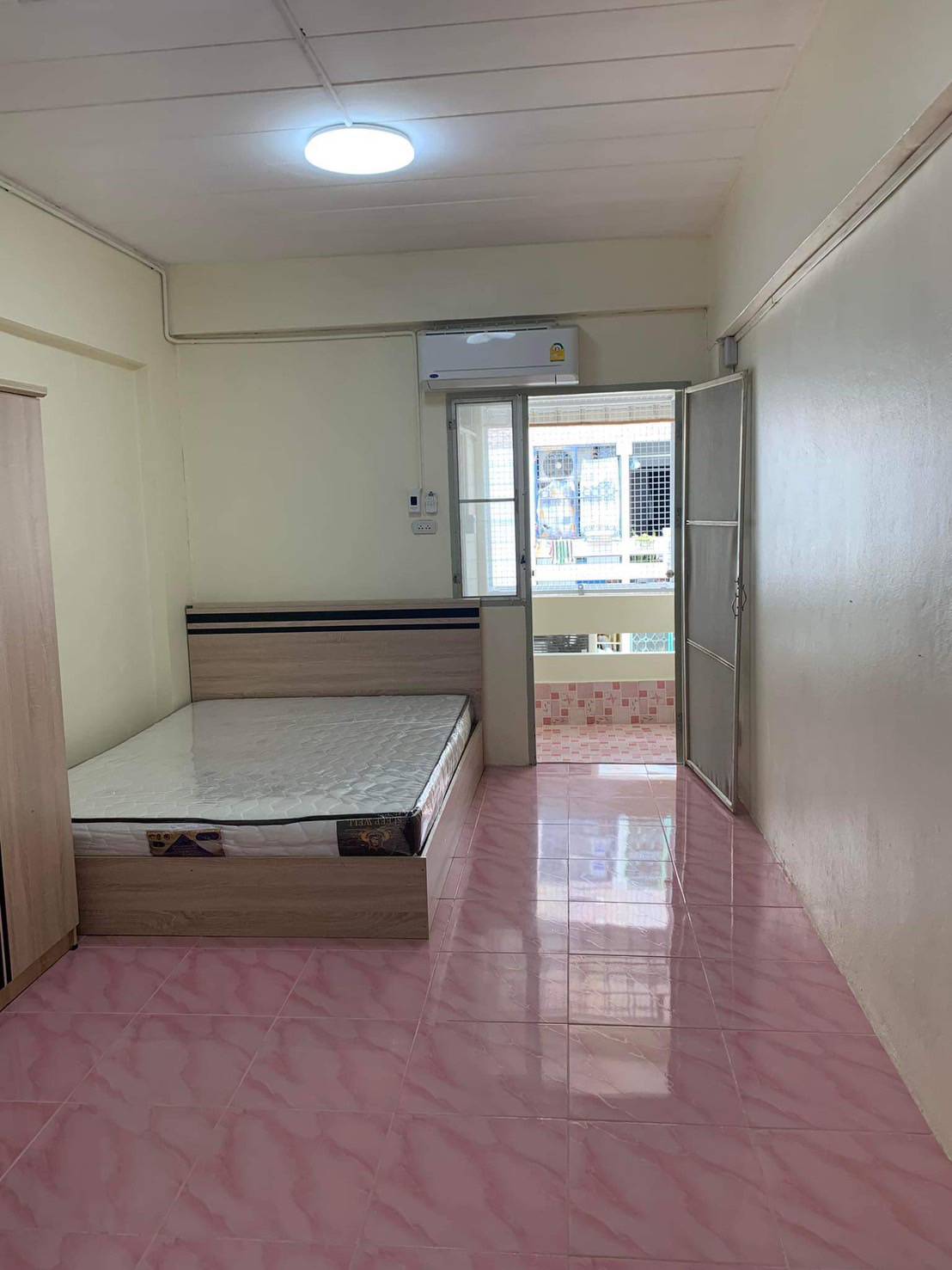คอนโดฯ bann suan 23SQUARE METER 350000 บาท ใกล้ - ดีดี กรุงเทพ
