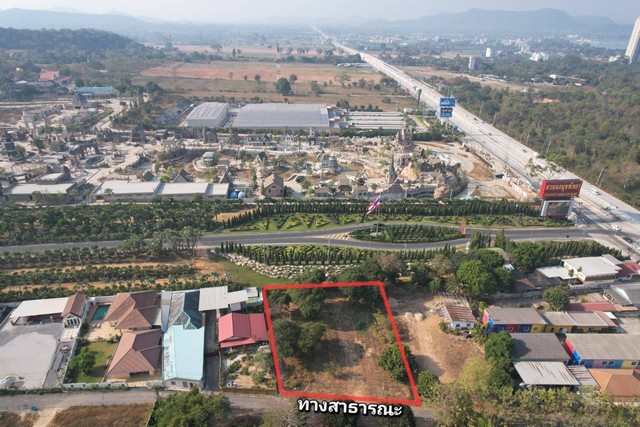 ขายที่ดิน ขนาด 1 ไร่ สี่เหลี่ยมสวยๆ ข้างสวนนงนุชพัทยา นาจอมเทียน สัตหีบ  ชลบุรี