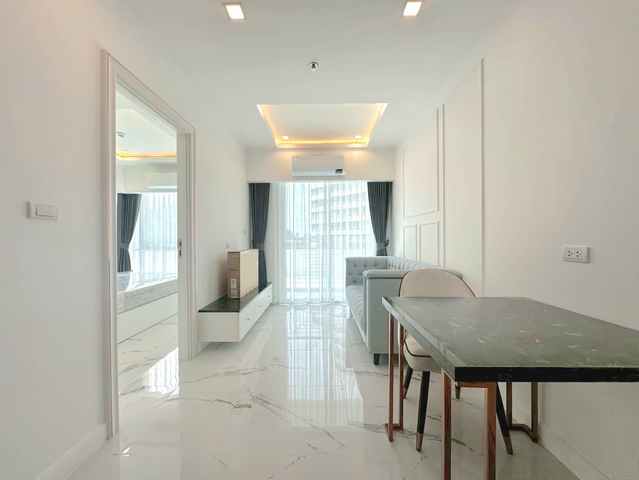 ขายคอนโด The Empire Pattaya จอมเทียน ขนาด 32 ตร.ม. ตกแต่งครบ พร้อมเข้าอยู่ 3,190,000 บาท