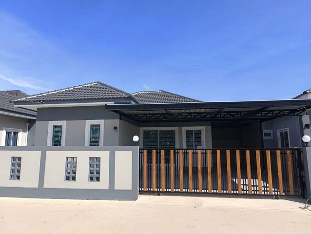  ให้เช่าบ้านเดี่ยว นาตาขวัญ บ้ายค่าย ระยอง  บ้านเปล่าไม่มีเฟอร์นิเจอร์ มีแอร์ 